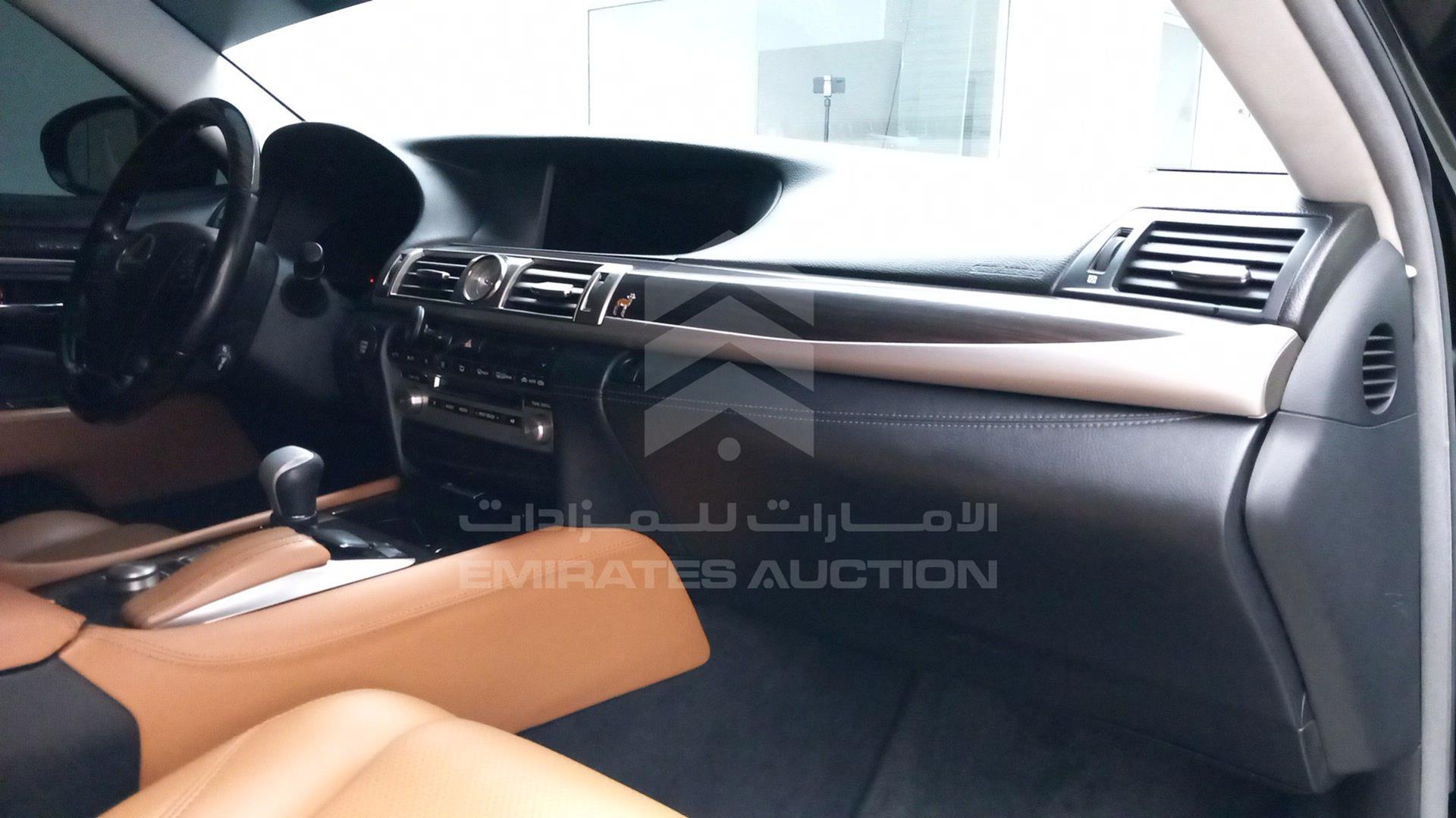 2013 LEXUS LS 460 L VIN: JTHCL5EF9D5019233