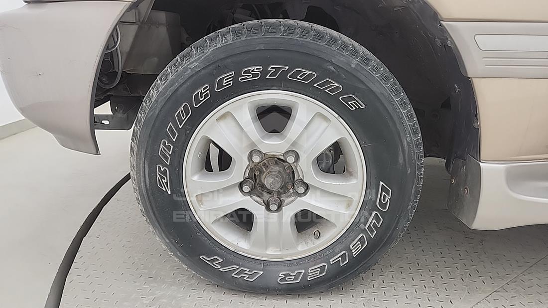 2003 Toyota Land Cruiser — Front Left Tyre — Photo 27