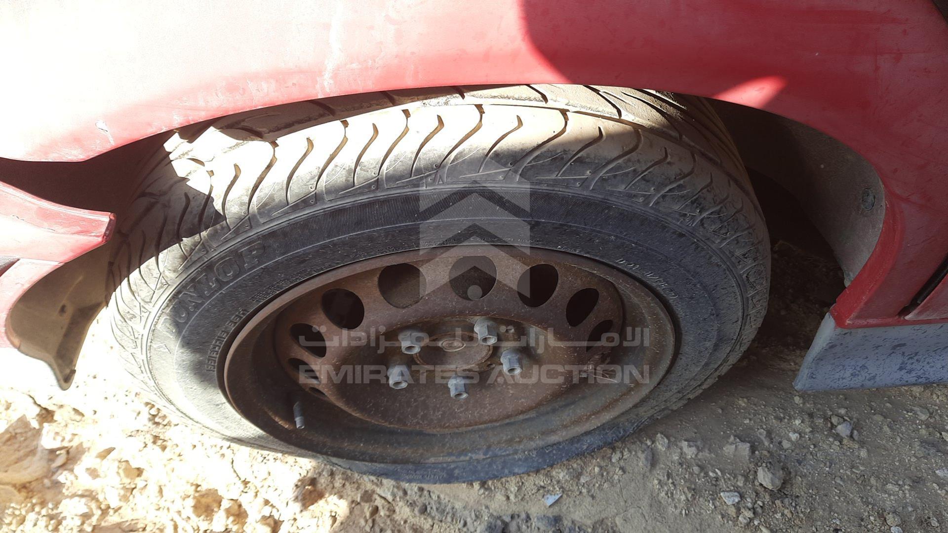 0 BMW 320I VIN: WBACB21060AL85024