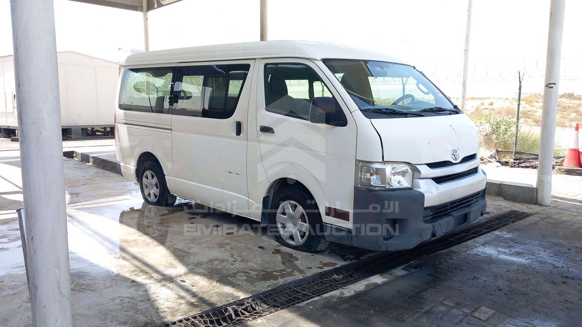 2016 TOYOTA HIACE VIN: JTGRX12P3G8047783