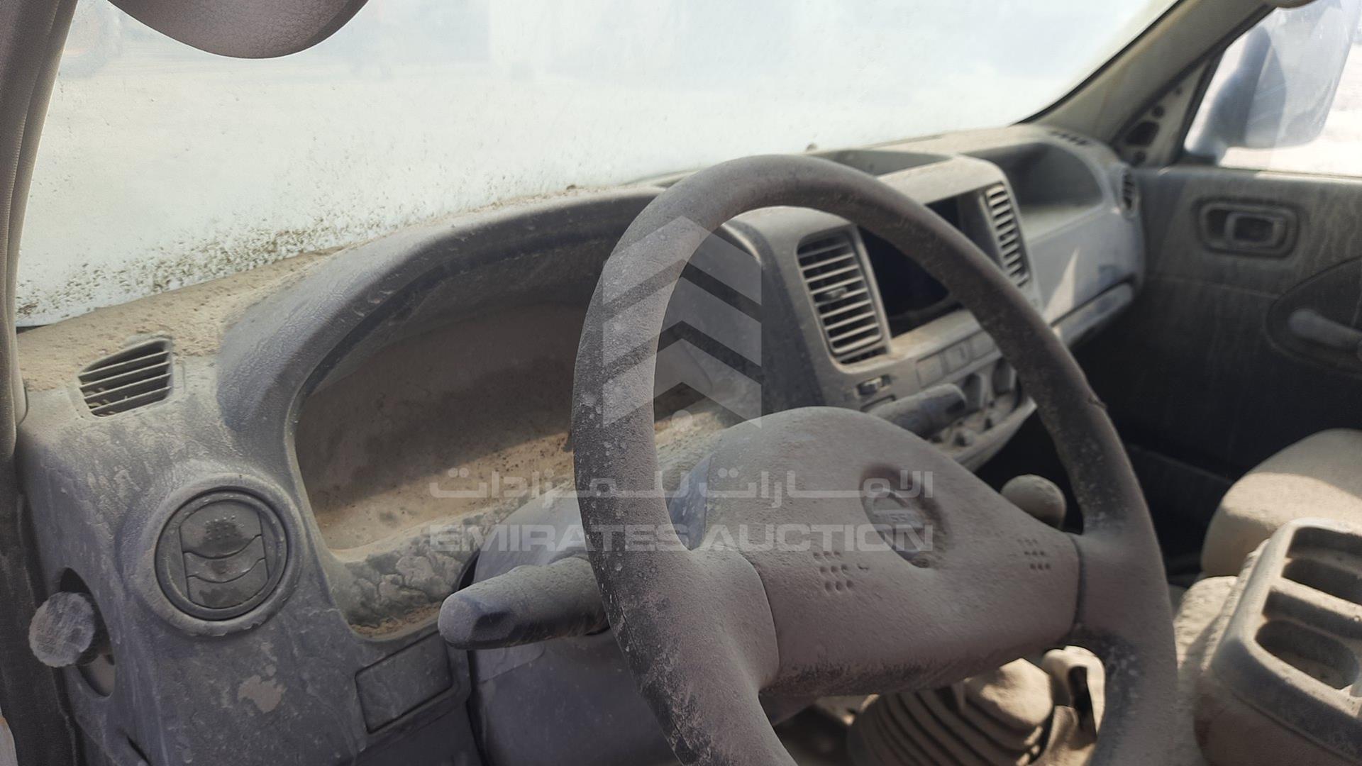 2004 NISSAN URVAN VIN: JN6FE52S94X406652