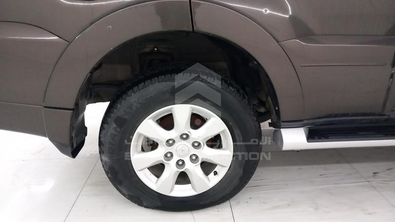 JE4MR62N1HJ708742 Auction: EmiratesAuction Lot: 410744 JE4MR62N1HJ708742 Mitsubishi Pajero 2017 -- Photo 29