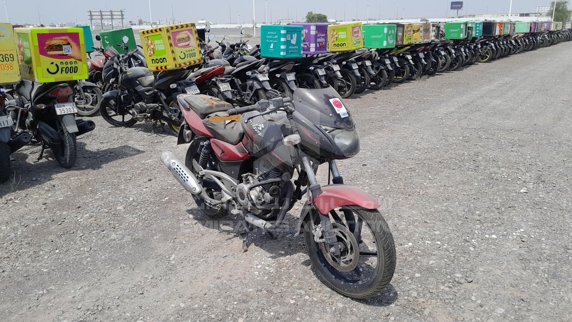 2015 BAJAJ PULSAR 180CC VIN: MD2A12DZ8ECD10566