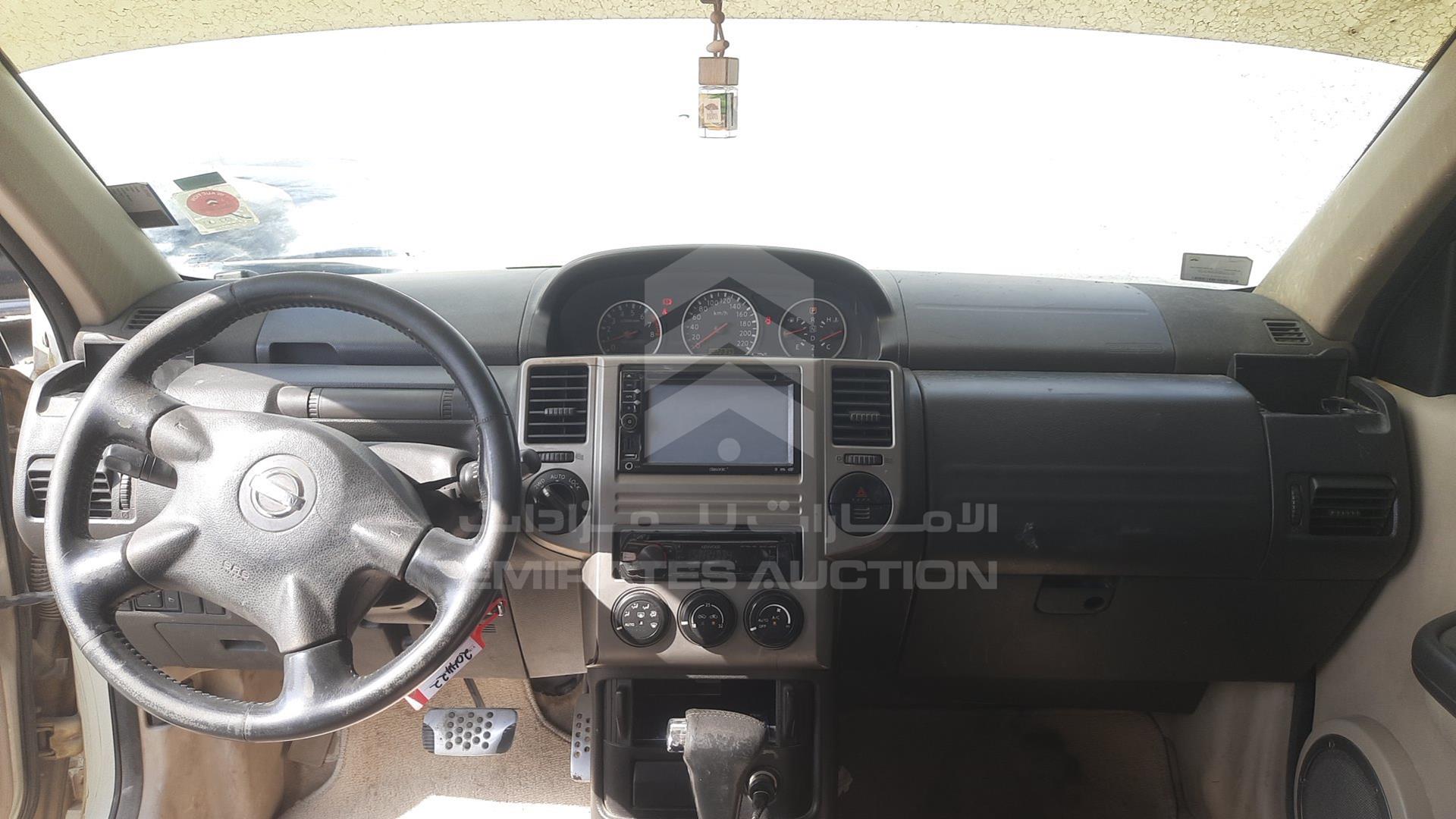 2010 NISSAN X-TRAIL VIN: JN8BT05Y1AW204422