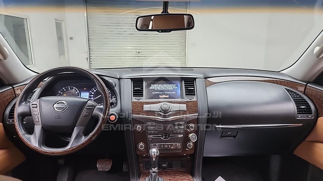 2017 Nissan Patrol — Full Dashboard View — Photo 18