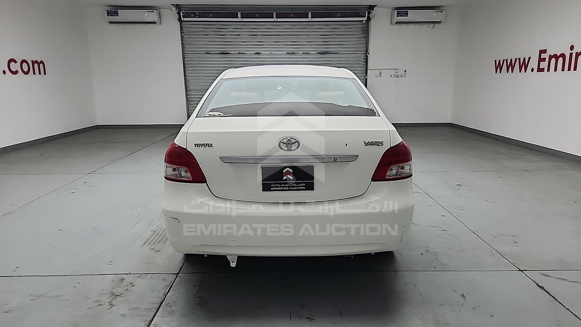 2009 TOYOTA YARIS VIN: JTDBW923194025708