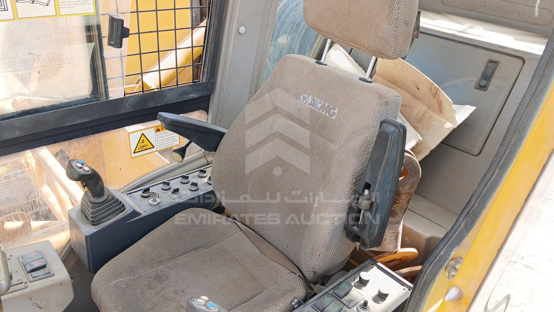 2022 XCMG QUY80E VIN: XUG0075KVHFC00556