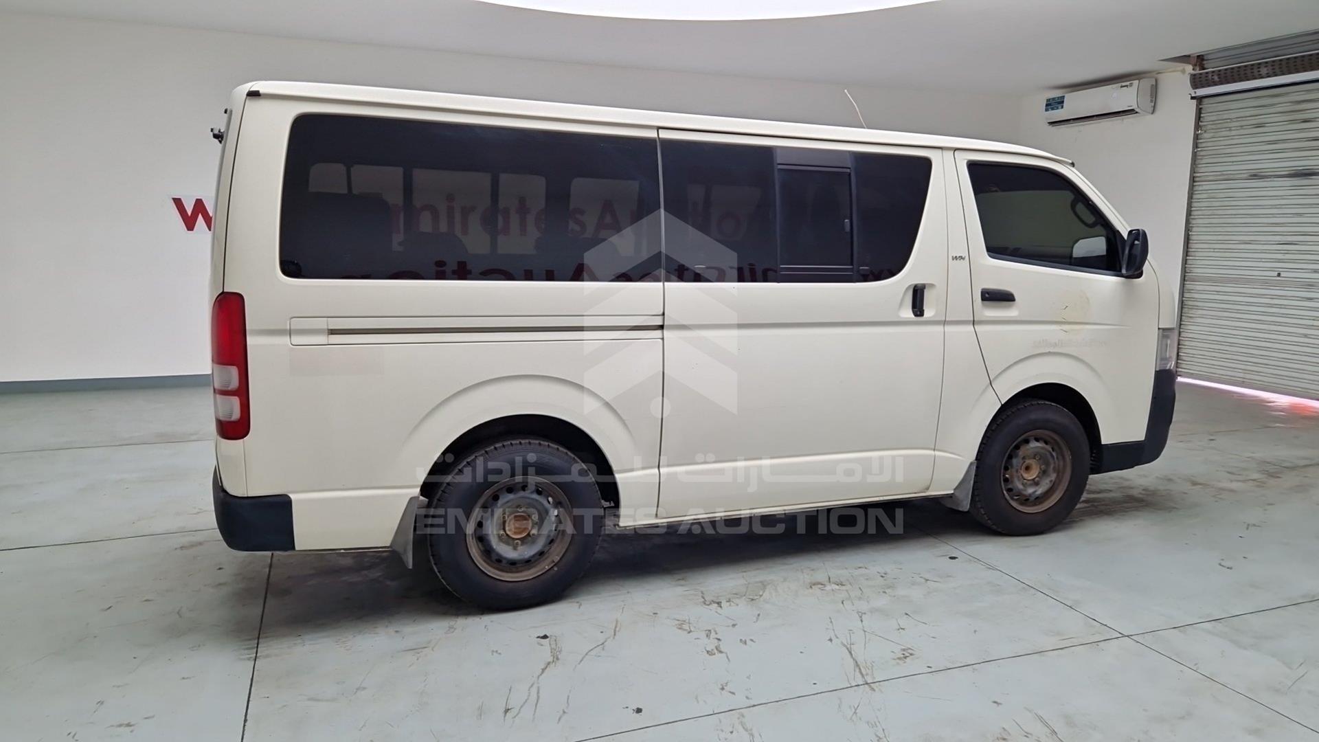 2007 TOYOTA HIACE VIN: JTGJX02P575006788