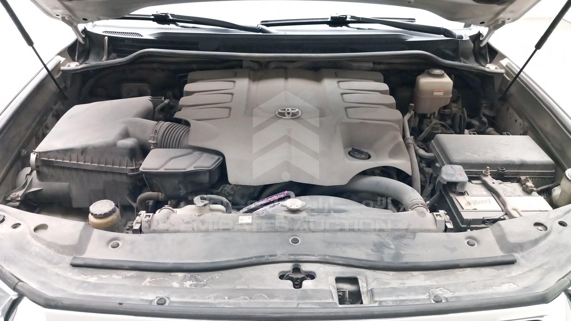 2019 TOYOTA LAND CRUISER VIN: JTMHX01J6K4189139