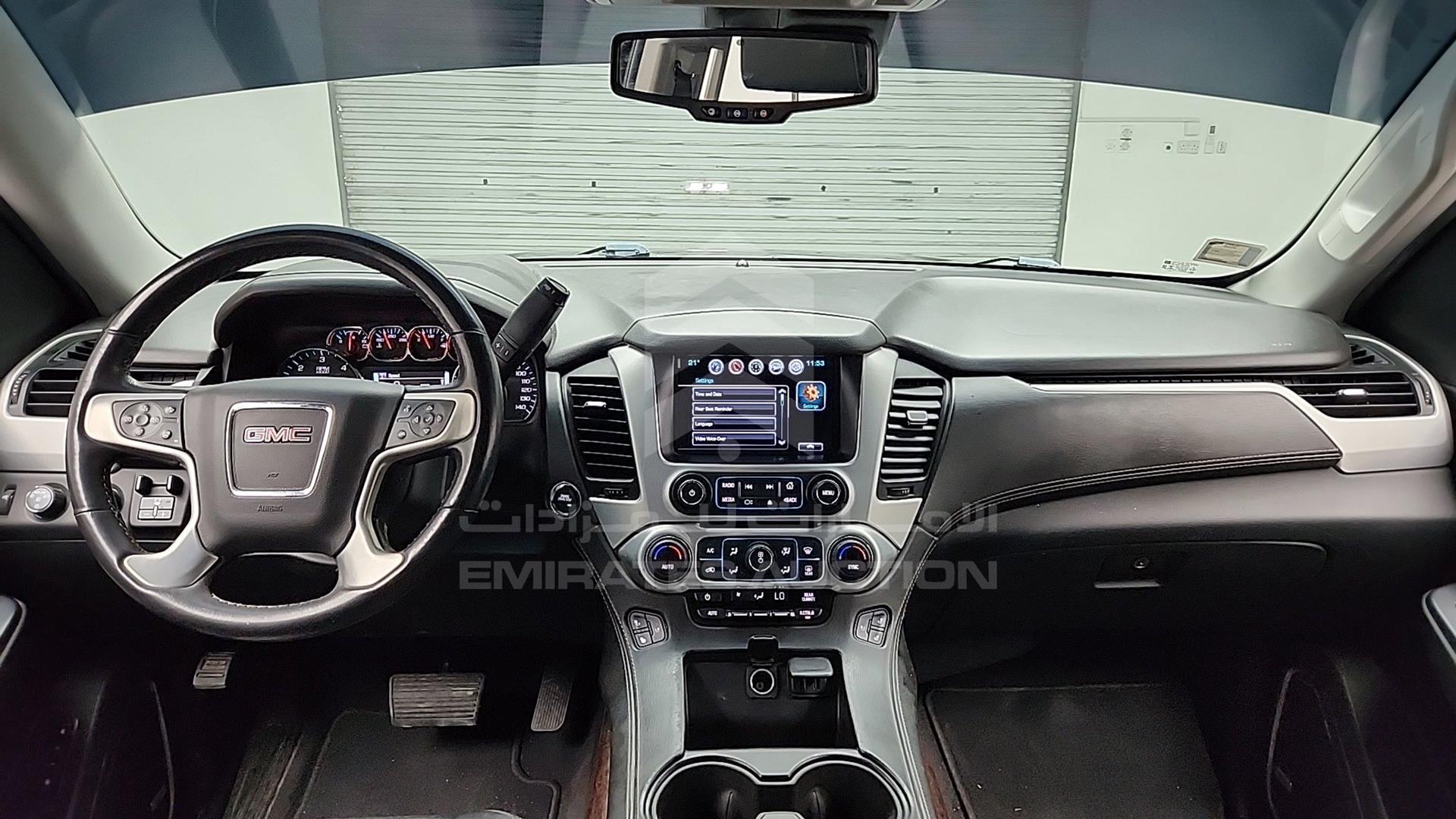 2020 GMC YUKON VIN: 1GKS2GKC4LR273725
