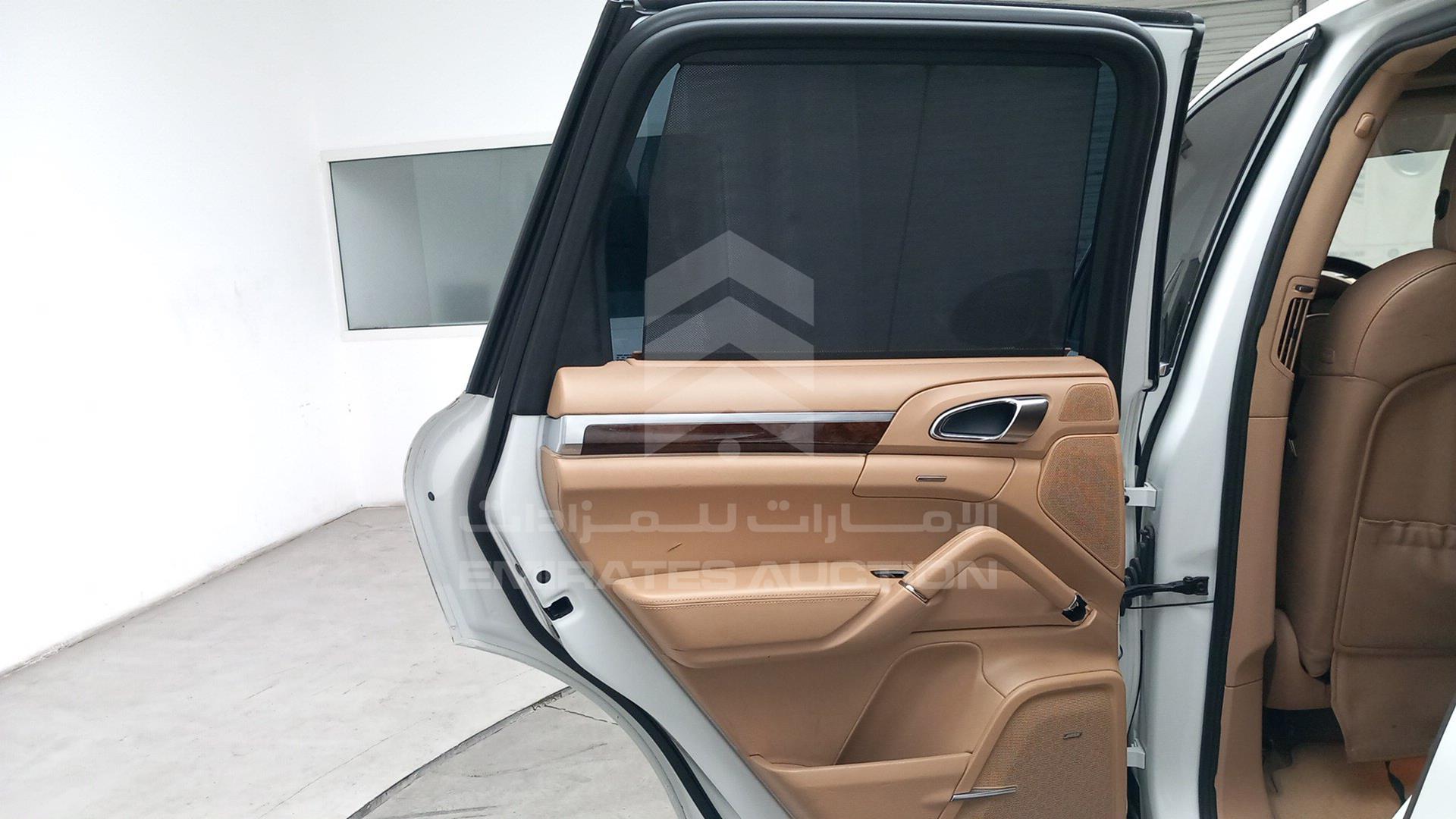 2012 PORSCHE CAYENNE VIN: WP1ZZZ92ZCLA51031