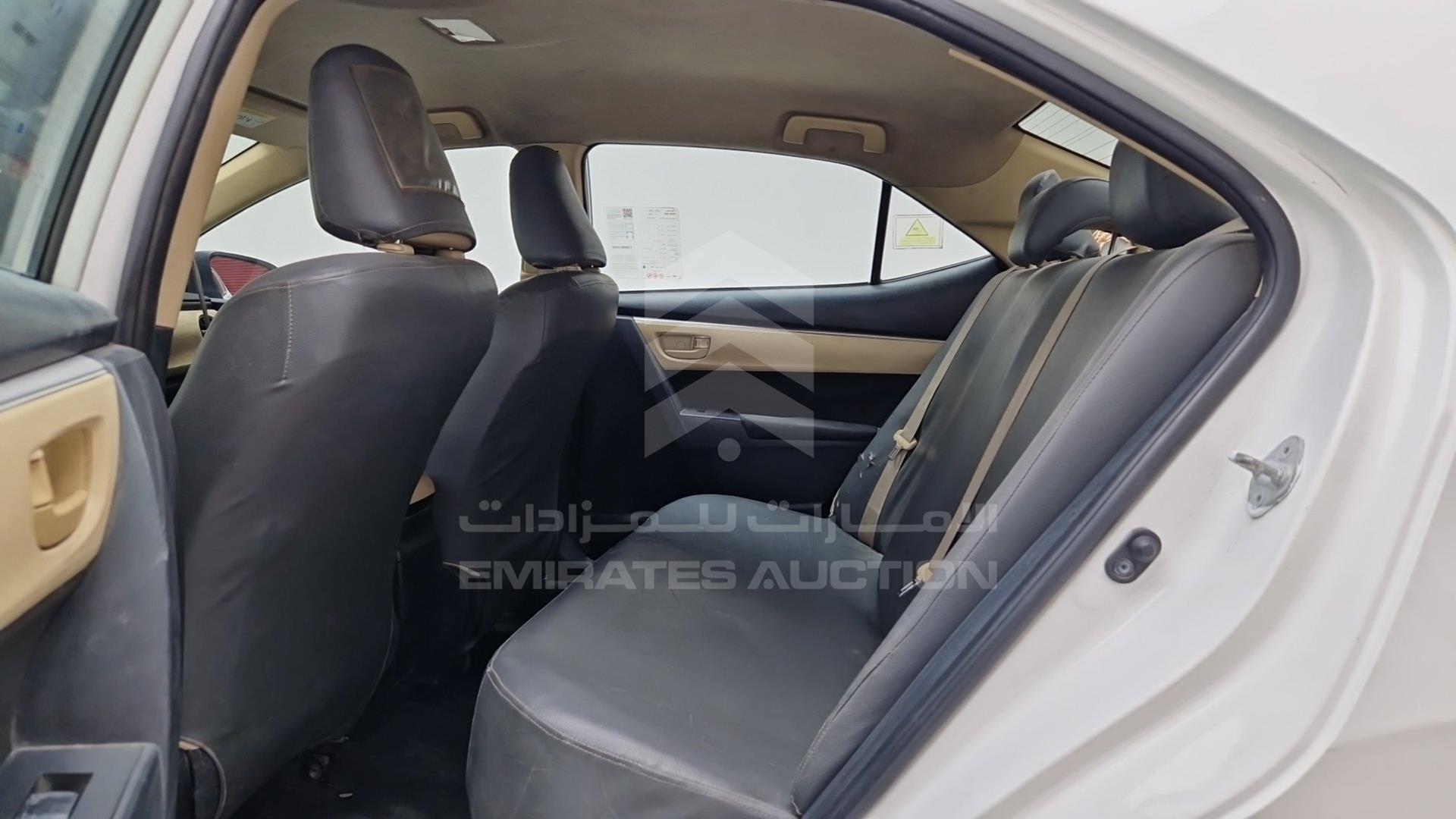 2018 TOYOTA COROLLA VIN: RKLBB9HE7J5213722