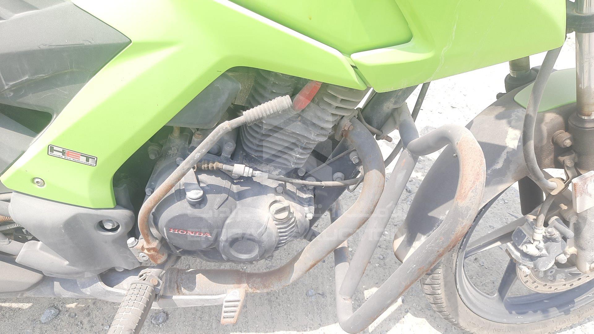 2019 HONDA UNICORN VIN: ME4KC20C6KA000284