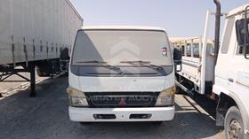 2005 Mitsubishi Canter — Full Front View — Photo 1 — Thumbnail