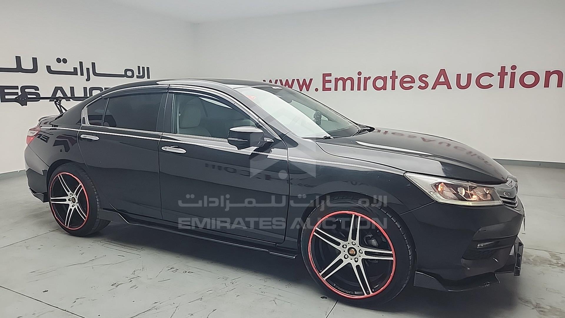 2017 HONDA ACCORD VIN: 1HGCR2F78HA053300