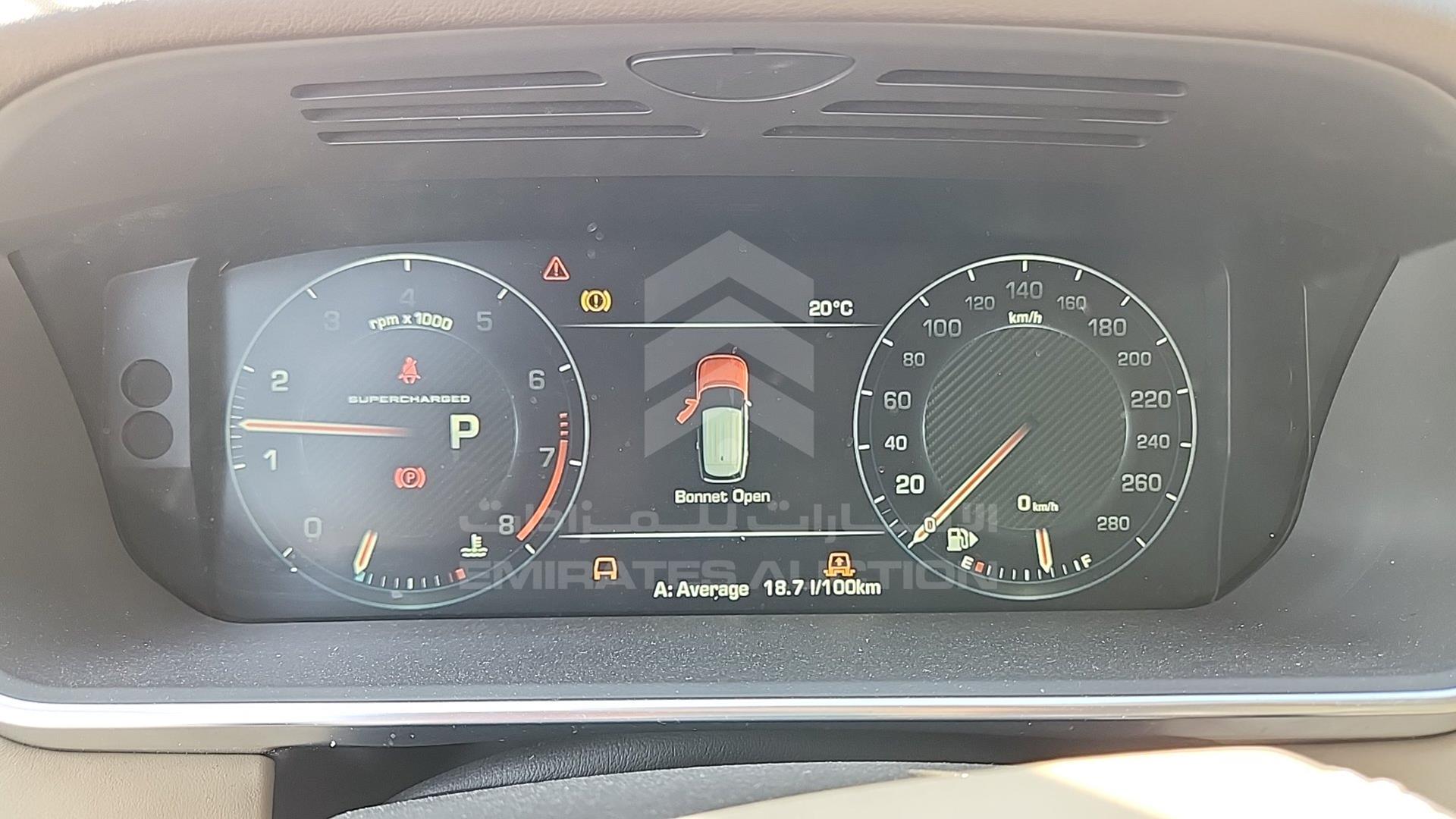 2015 RANGE ROVER VOGUE VIN: SALGA2EF8FA203086