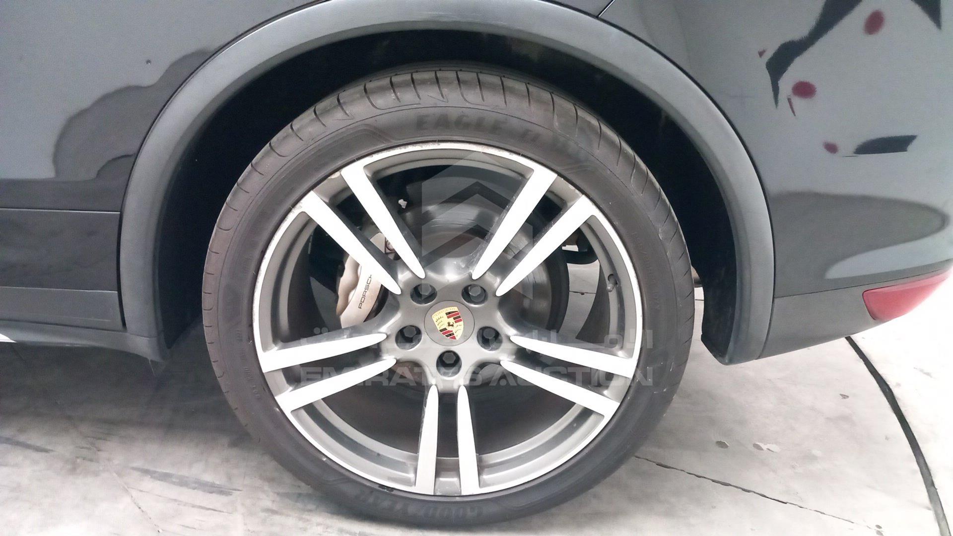 2013 PORSCHE CAYENNE S VIN: WP1ZZZ92ZDLA86594