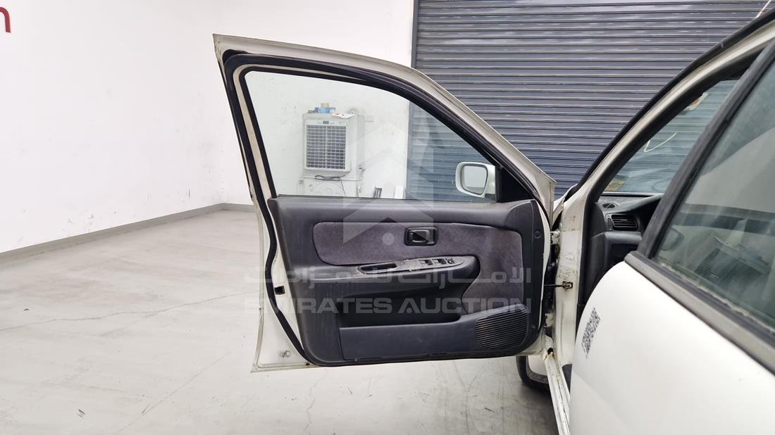 1999 Nissan Sunny — Front Left Door — Photo 13