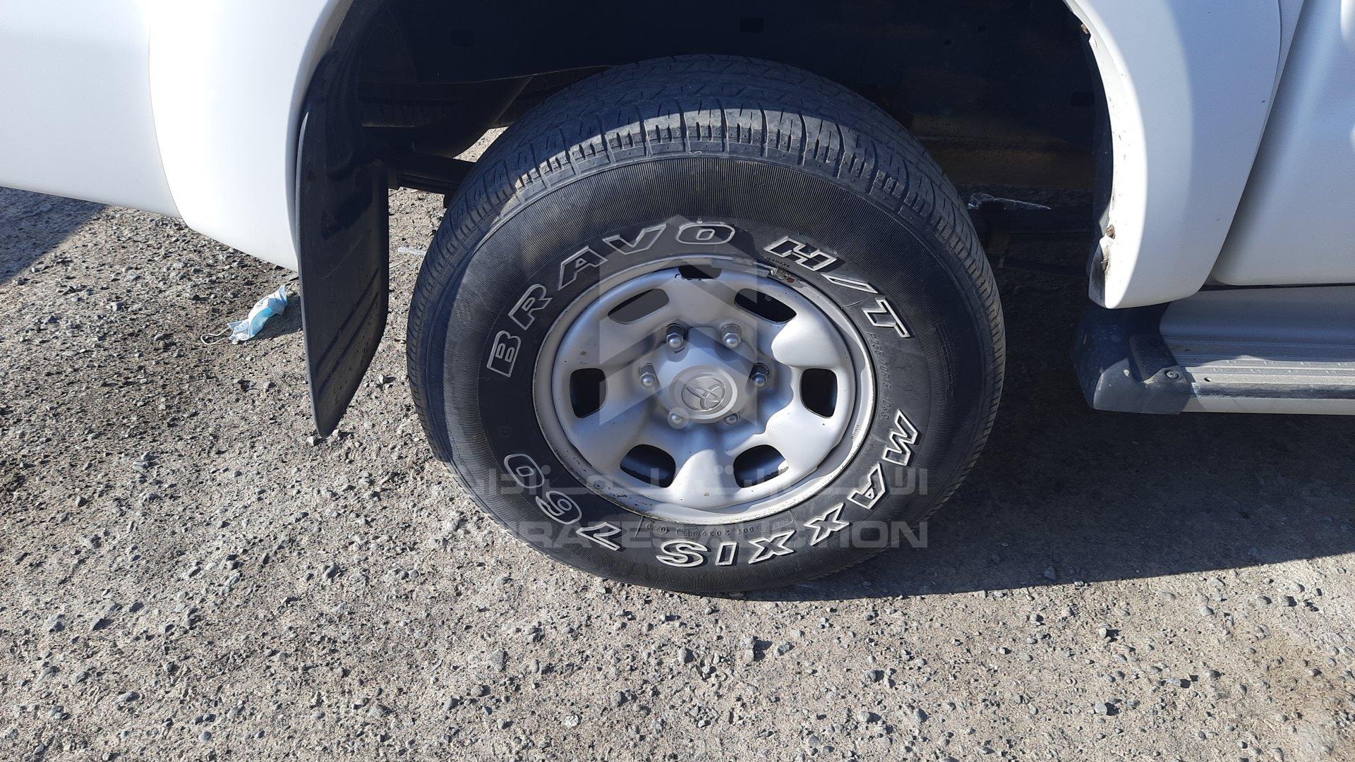 MR0FR22G3F0739265 - 2015 Toyota Hilux - #379000