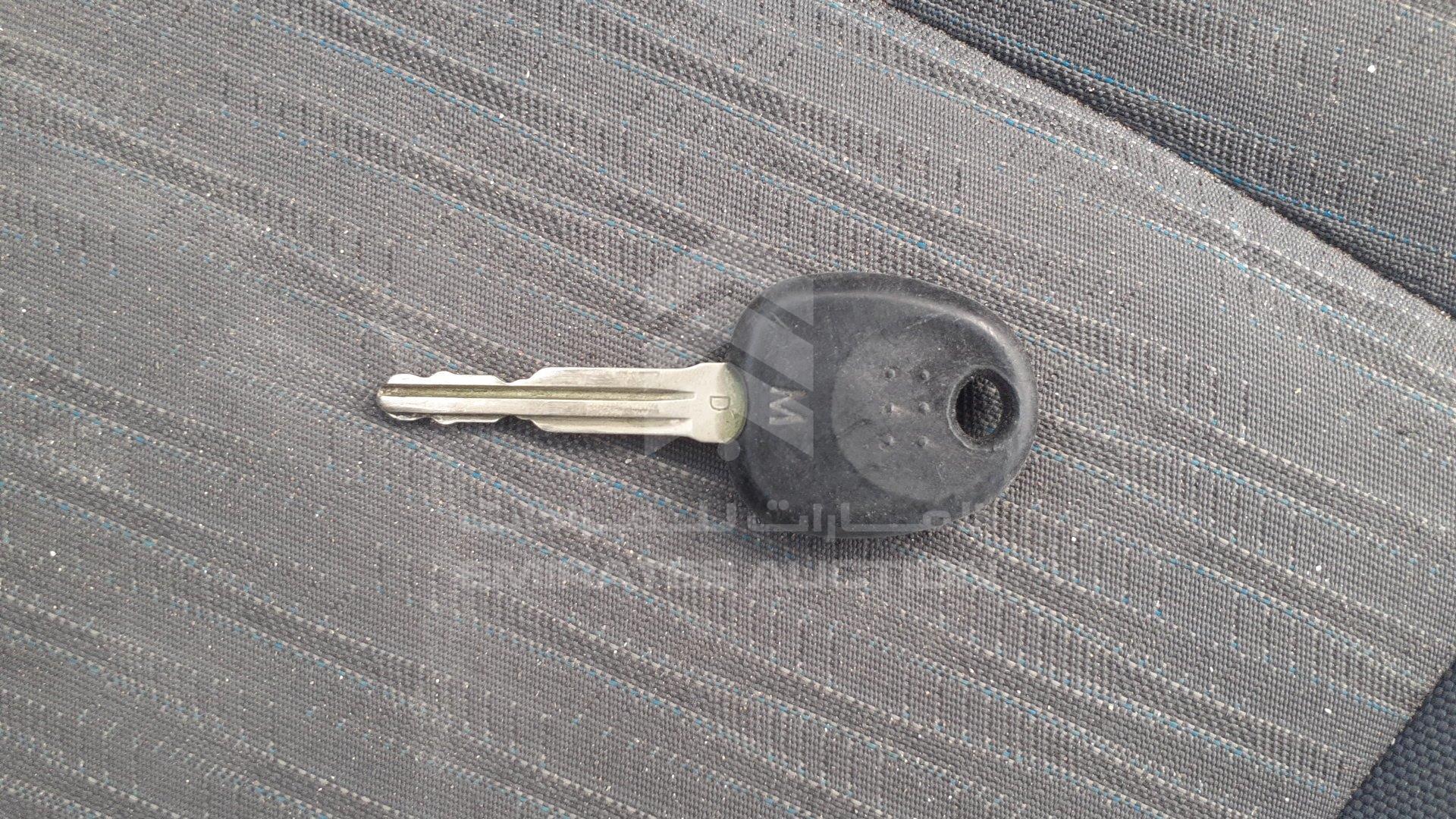 KMJWA37R0CU440854 - 2012 Hyundai H1 - #357798