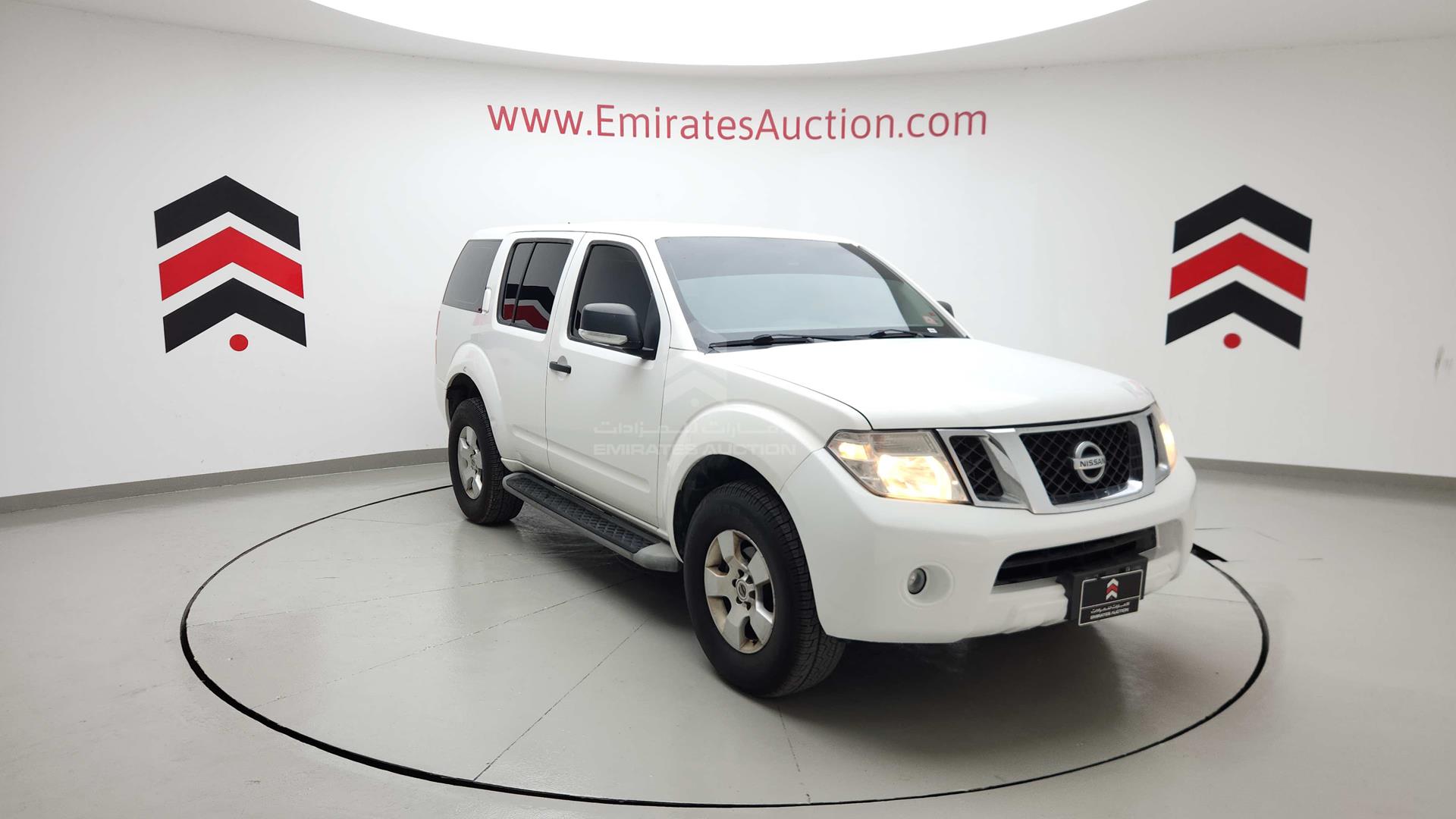 2015 NISSAN PATHFINDER VIN: VSKLR11A9FA581435