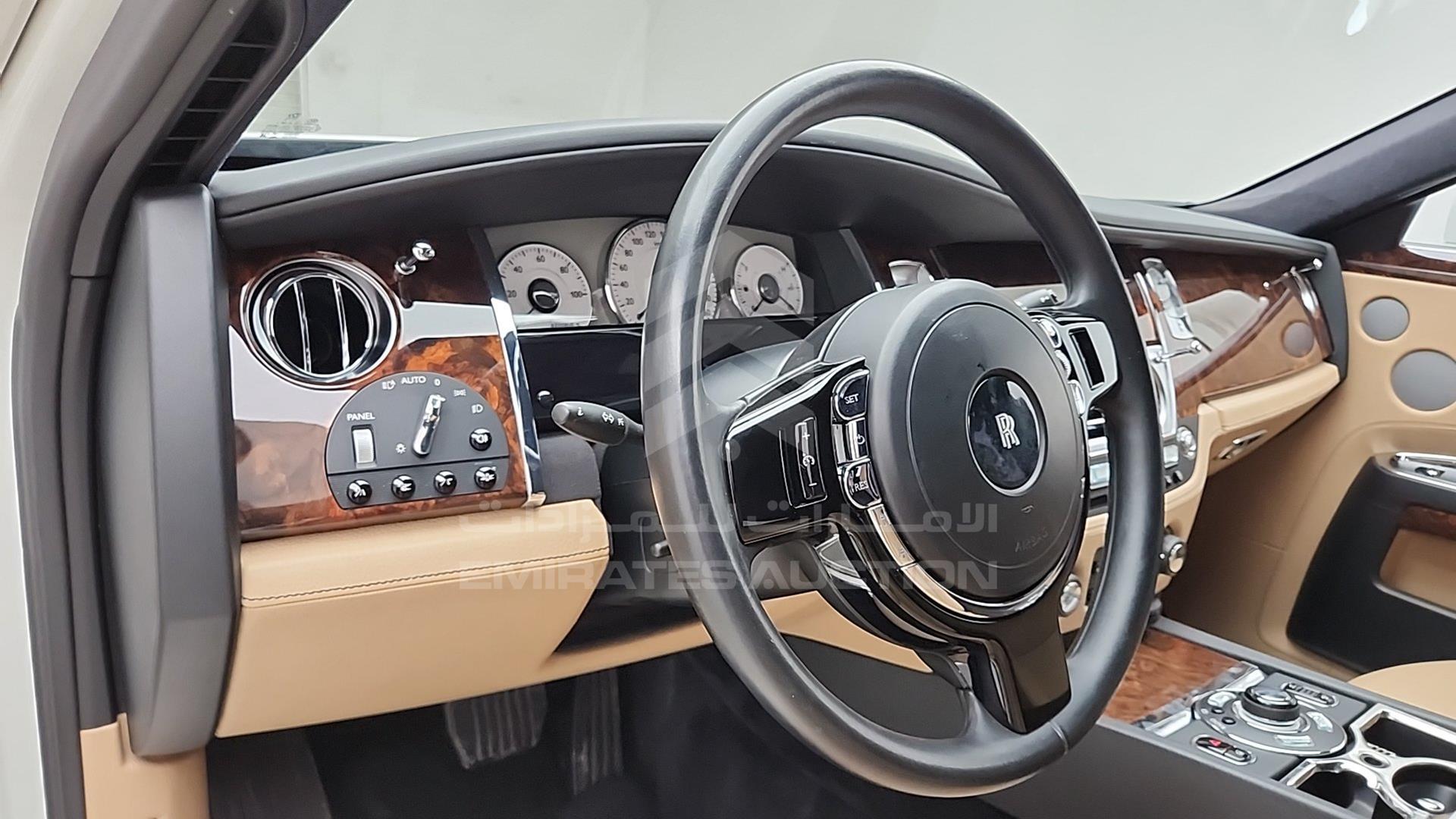 2011 ROLLS-ROYCE GHOST VIN: SCA664S05BUX35489