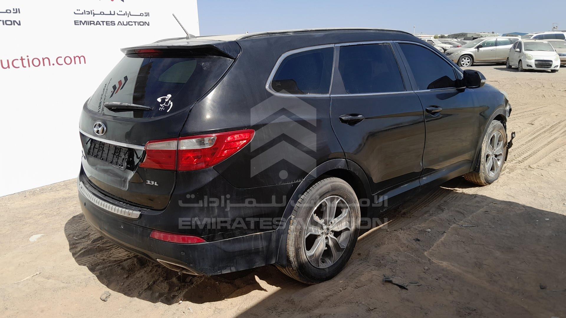 2014 HYUNDAI SANTA FE VIN: KMHSM81E7EU044966