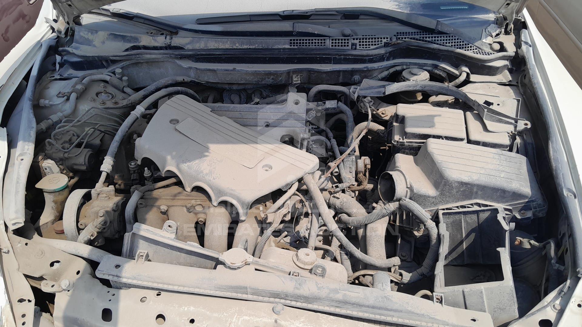 0 HONDA ACCORD VIN: JHMCM56575C400448