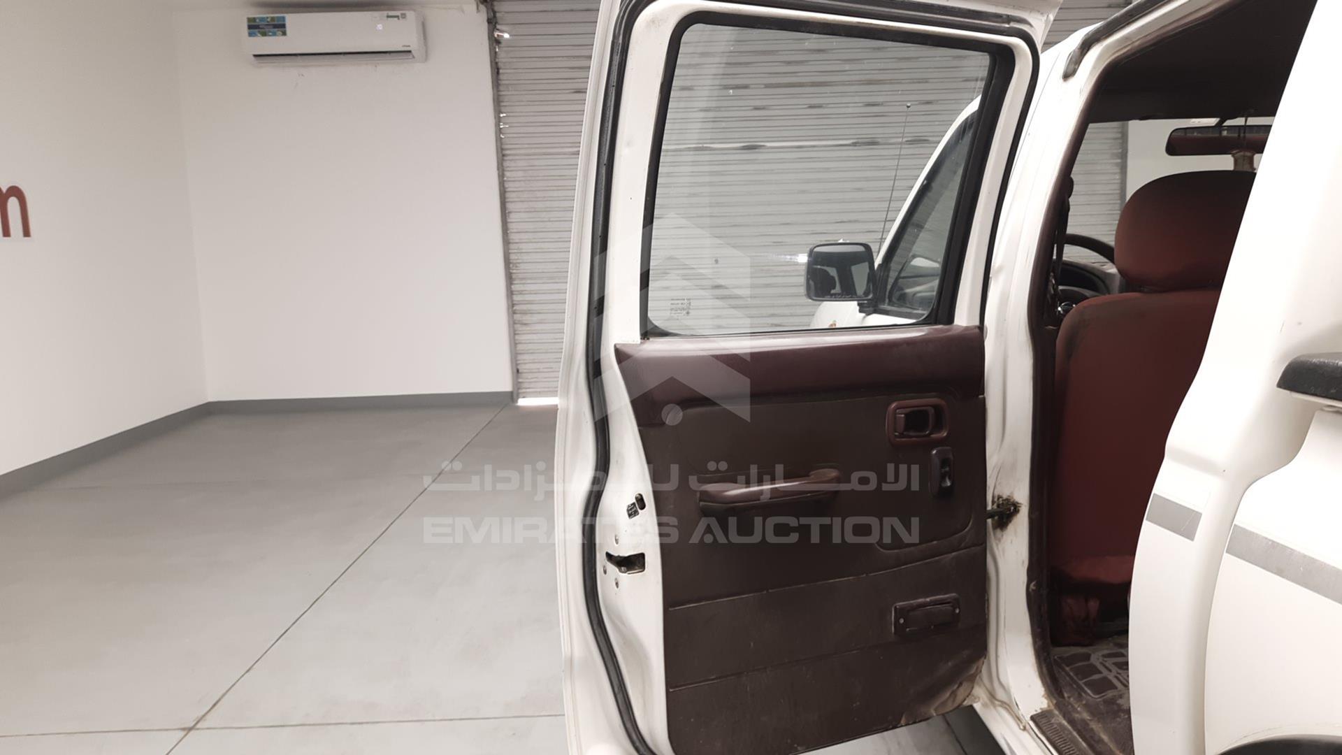 2012 NISSAN 2400 VIN: MNTDD23Y1C6003910