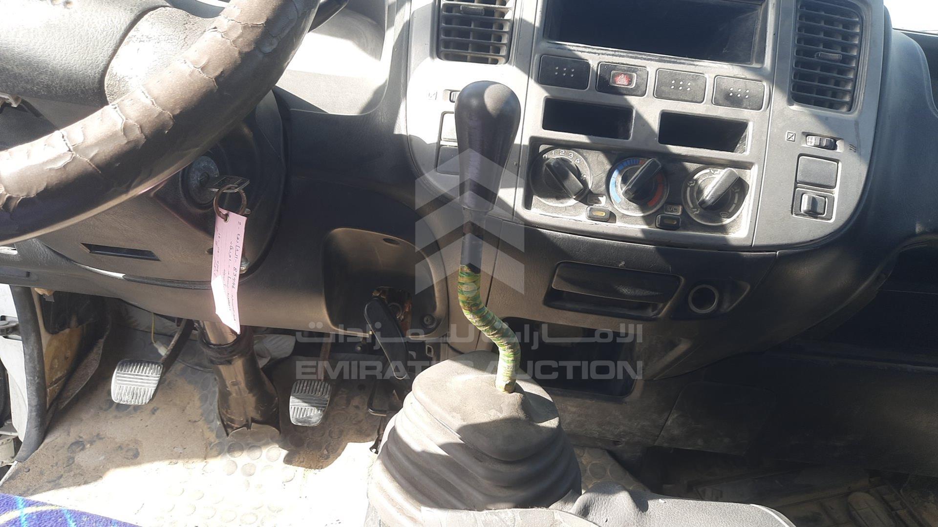 2008 NISSAN URVAN VIN: JN6AE54S38X002341