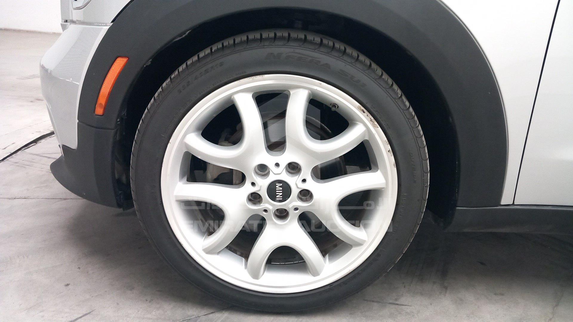 2014 MINI COOPER S VIN: WMWSS5C52EWN66959
