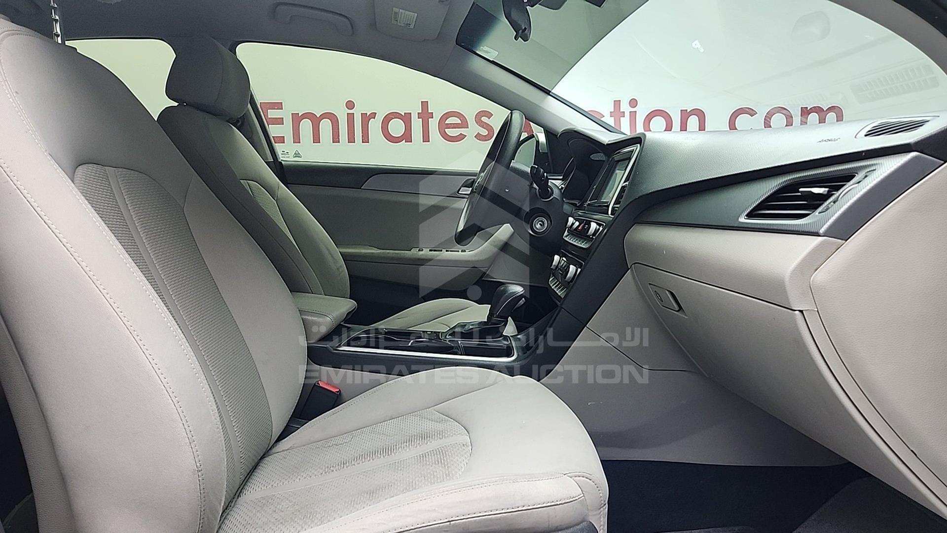2018 HYUNDAI SONATA VIN: 5NPE24AF5JH680881