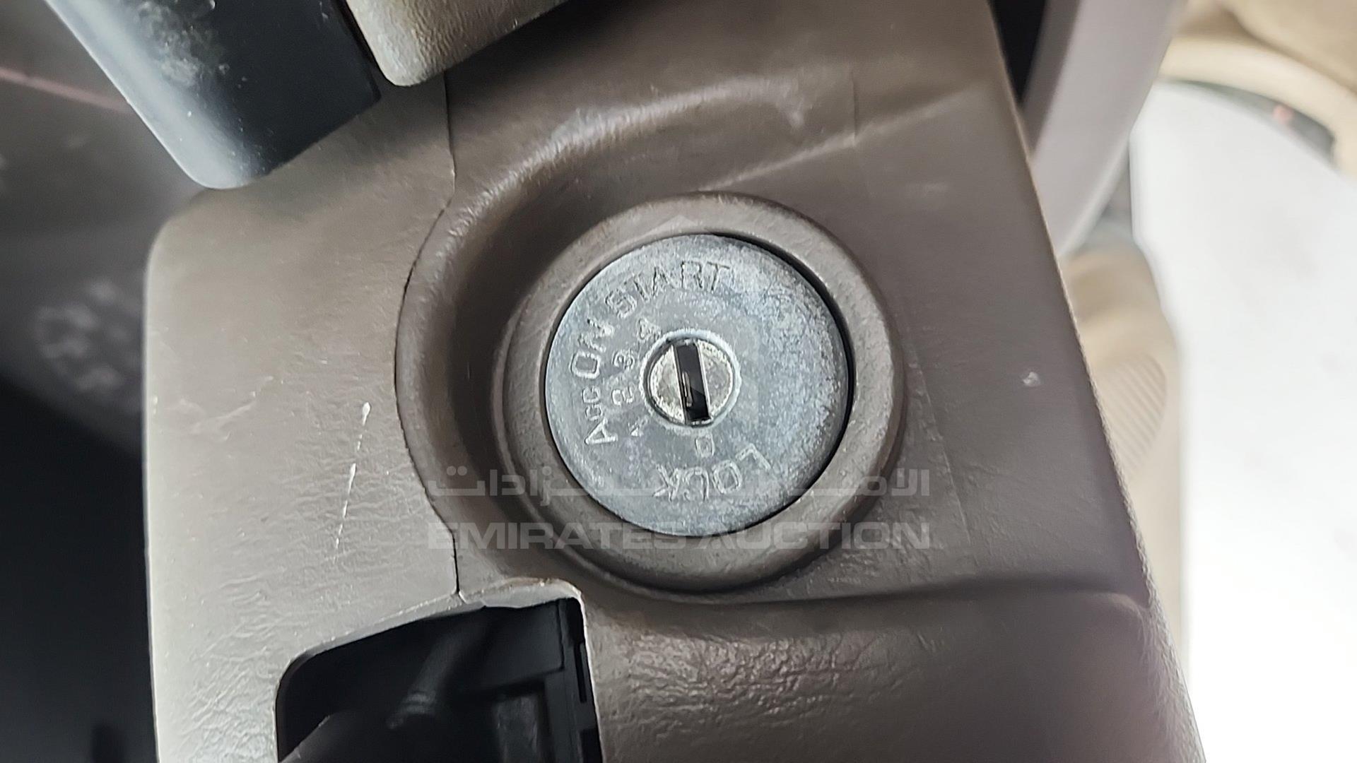1997 NISSAN PATHFINDER VIN: JN8AR05Y4VW112303