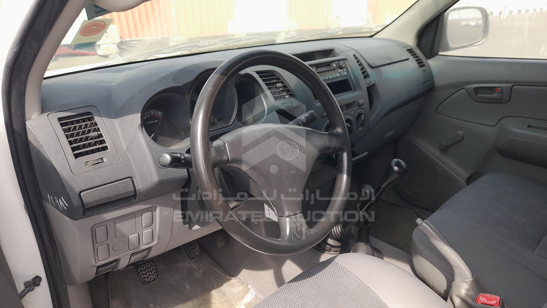 2009 TOYOTA HILUX VIN: MR0FX22G491317638