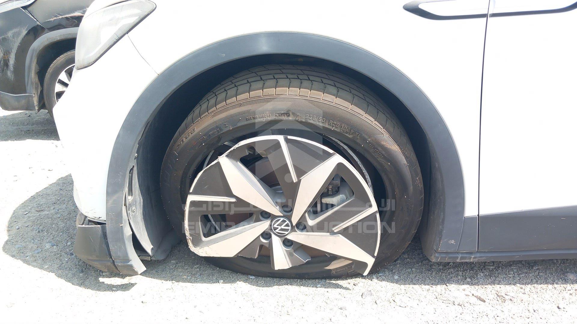 2021 VOLKSWAGEN ID.4 VIN: LFVVB9E62M5028949