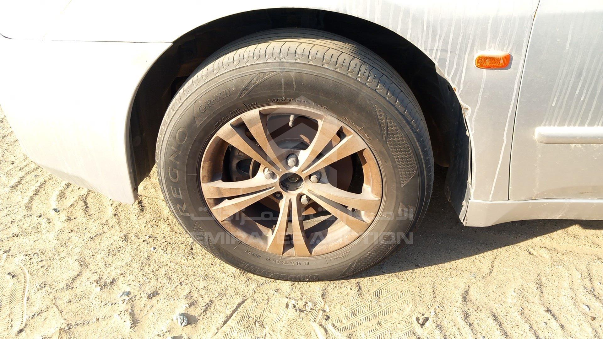 2004 HONDA ACCORD VIN: JHMCM56554C413780