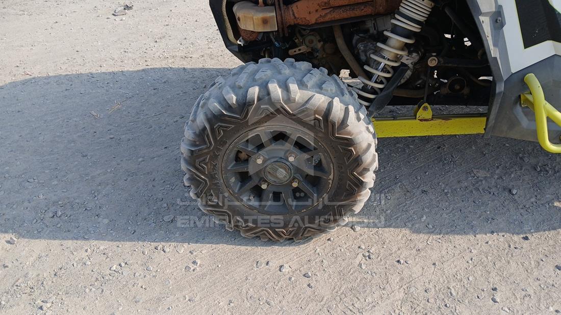 2018 Polaris RZR — Rear Right Tyre — Photo 31
