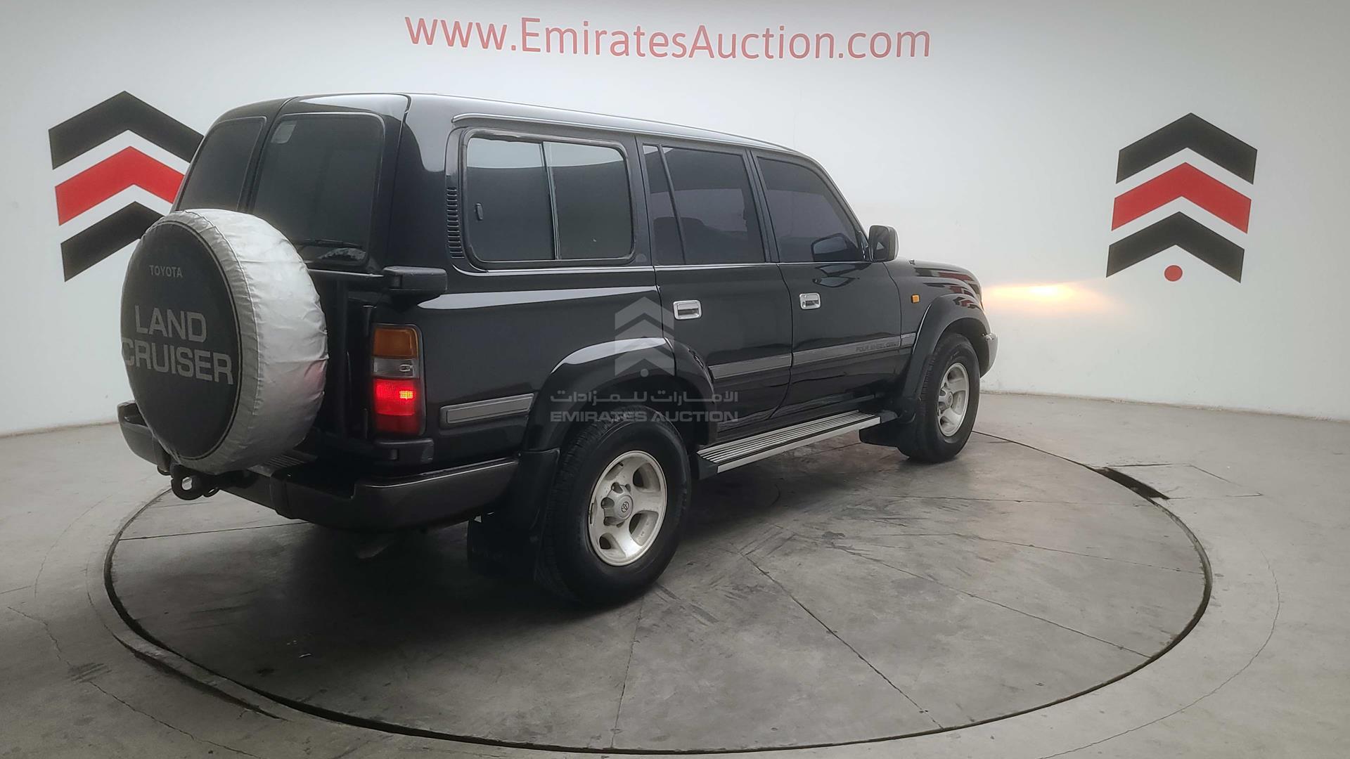 1996 TOYOTA LAND CRUISER VIN: FZJ800115226