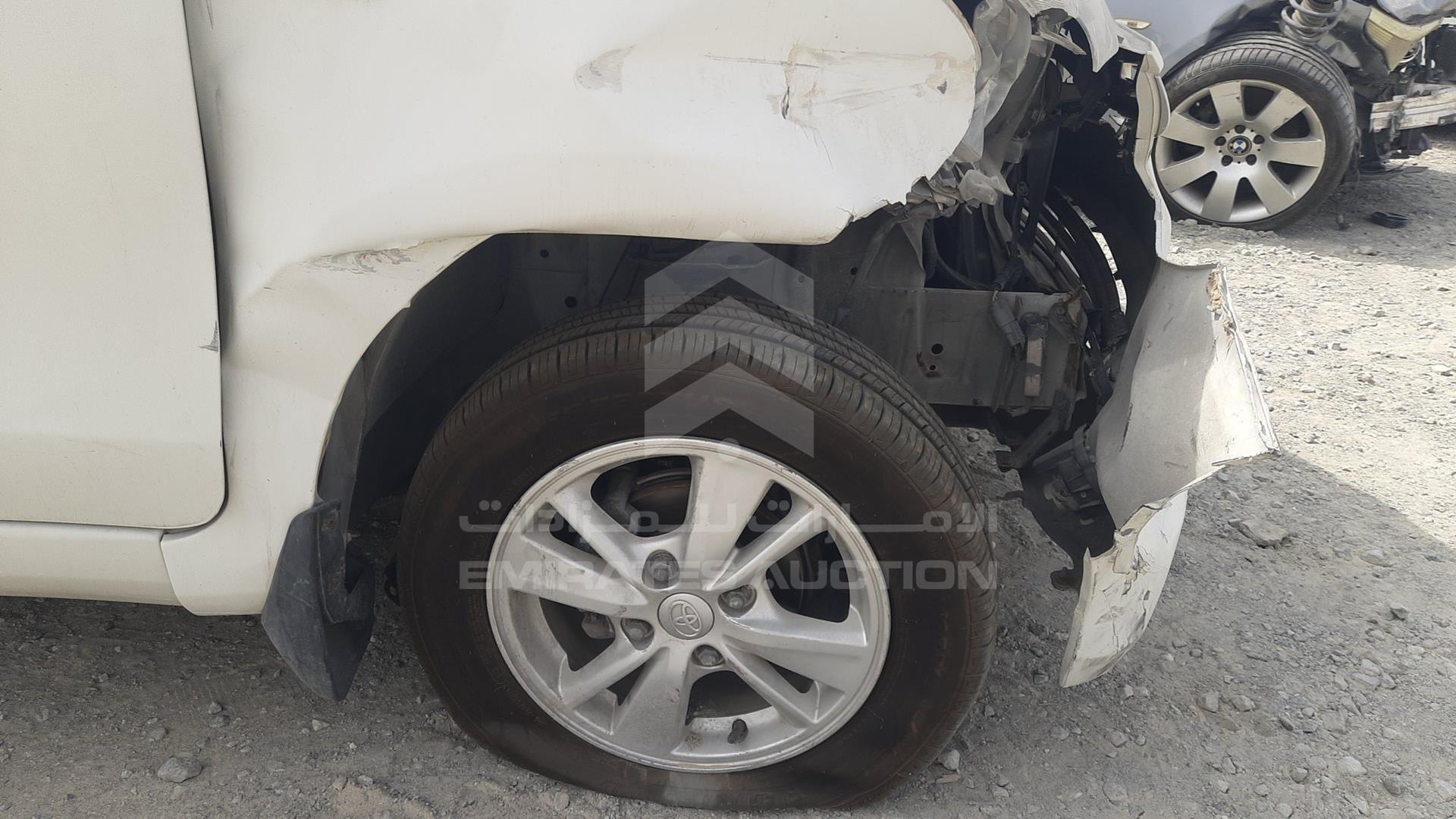 2015 TOYOTA AVANZA VIN: MHKMC13F1FK018413