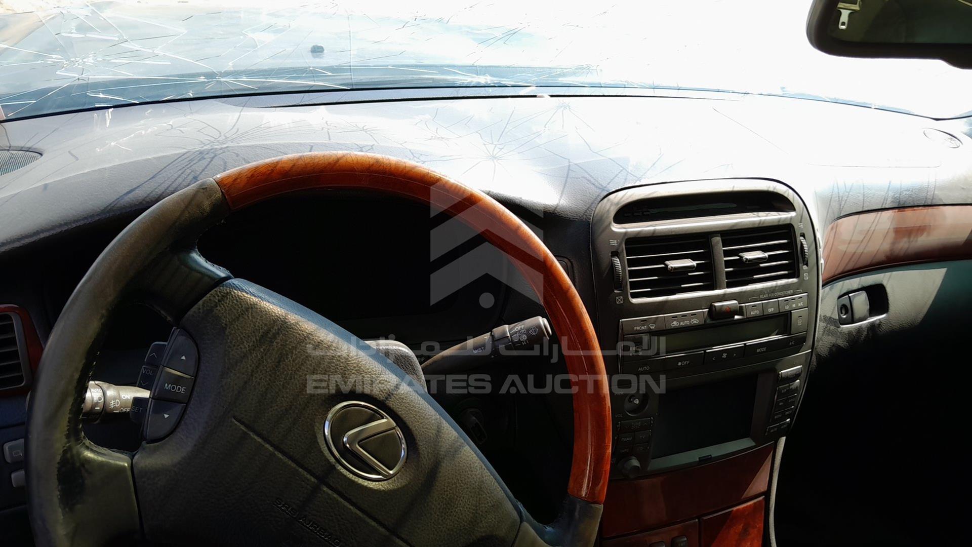2004 LEXUS LS 430 VIN: JTHBN36F240164006