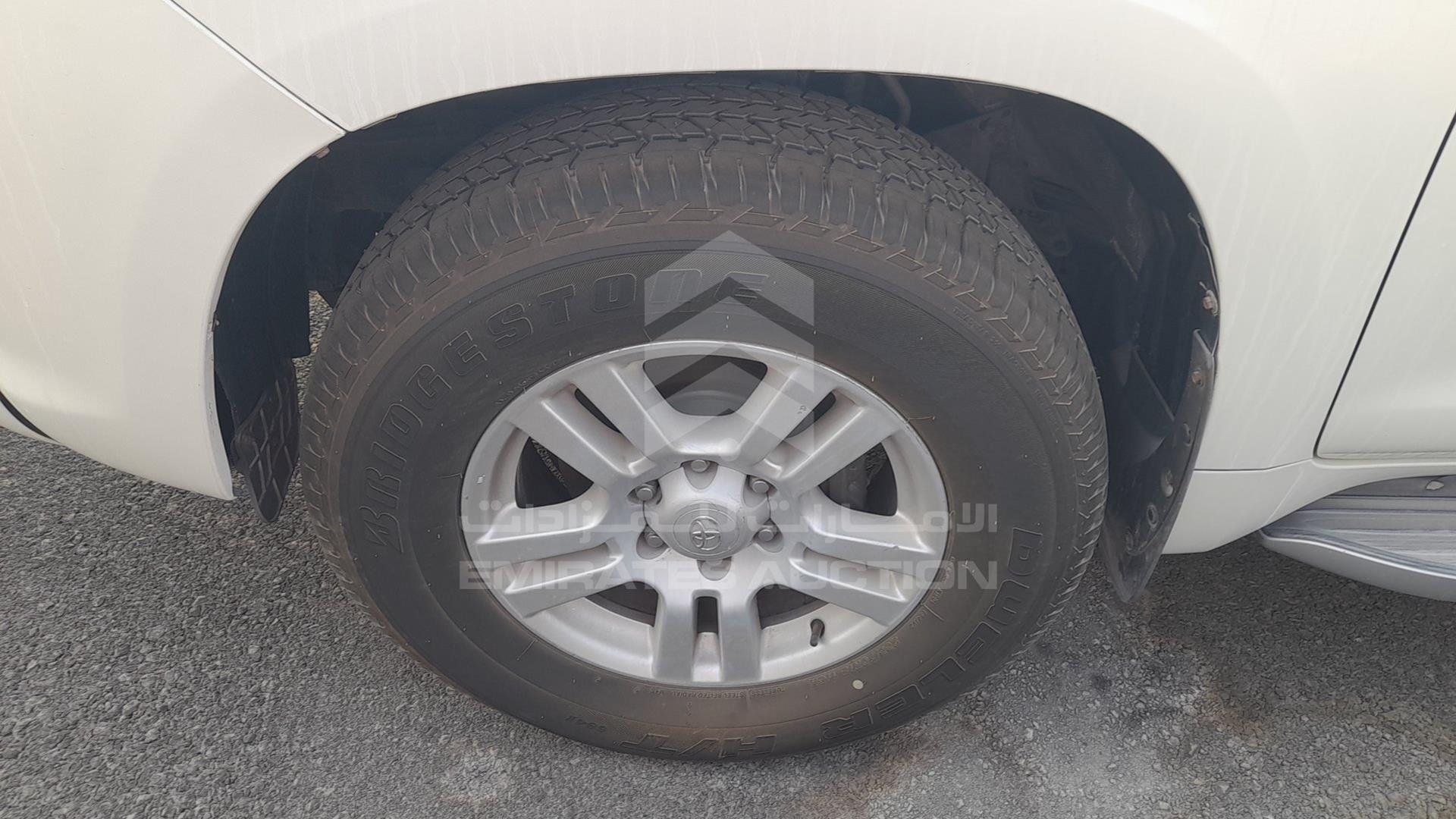 2010 TOYOTA LAND CRUISER PRADO VIN: JTEBU3FJ3AK007461