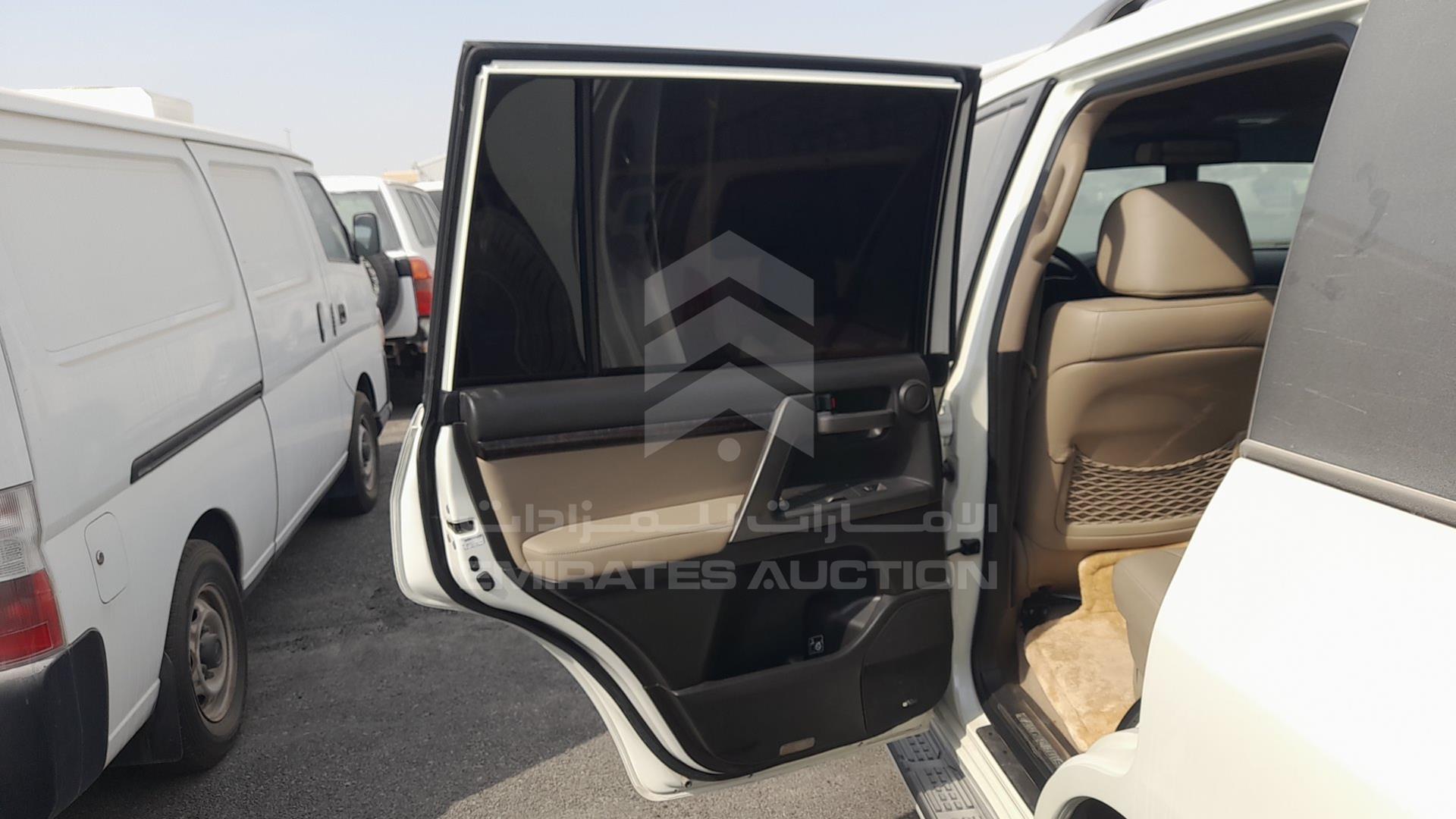 2010 TOYOTA LAND CRUISER VIN: JTMHT05J1A5056366