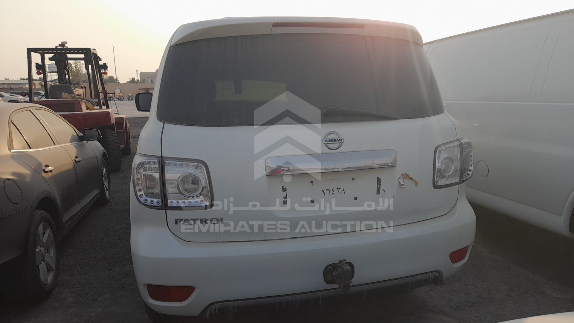 2014 NISSAN PATROL VIN: JN8AY2NY0E9071973