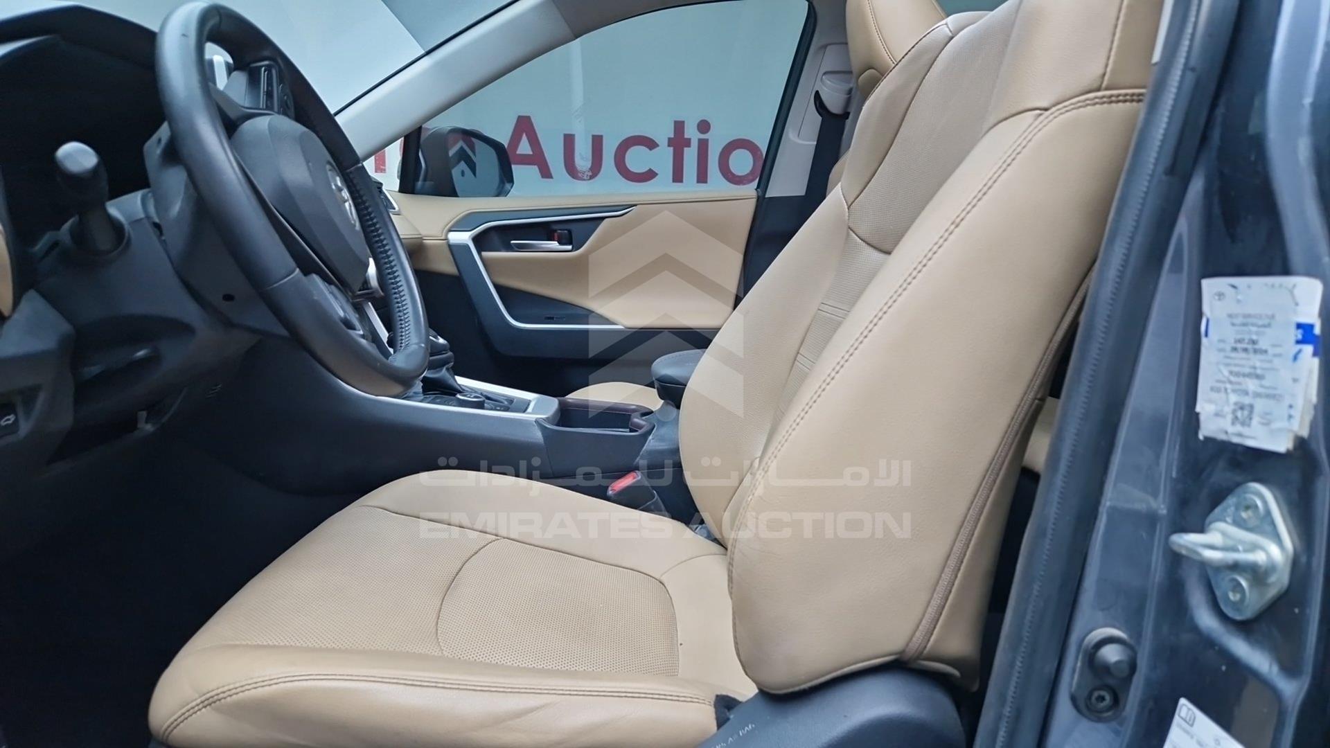 2021 TOYOTA RAV-4 VIN: JTMDW3FV5MD102476