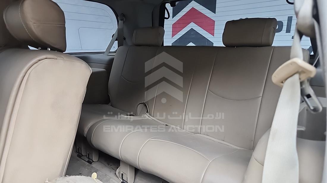 نيسان أرمادا 2012 — زاوية الراكب الخلفي اليسرى — صورة 21