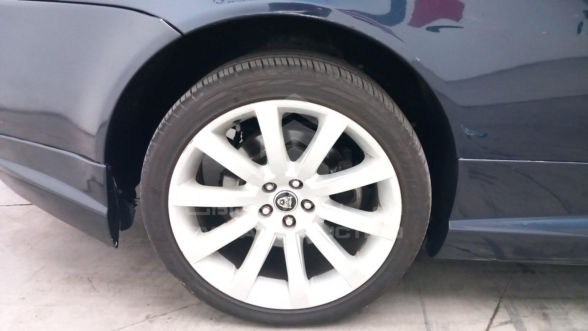 2007 JAGUAR XK VIN: SAJAA44F475B00238