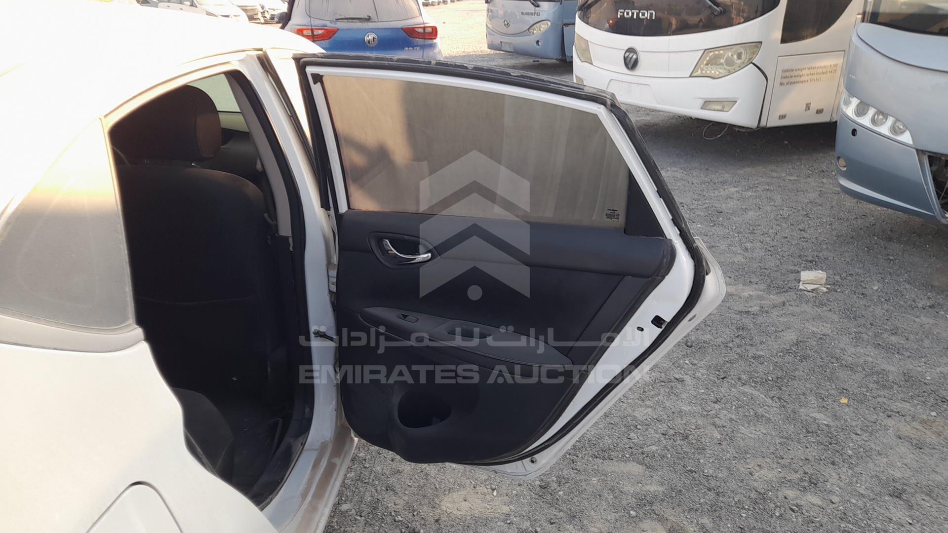 2019 NISSAN SENTRA VIN: 3N1AB7AP5KY321661