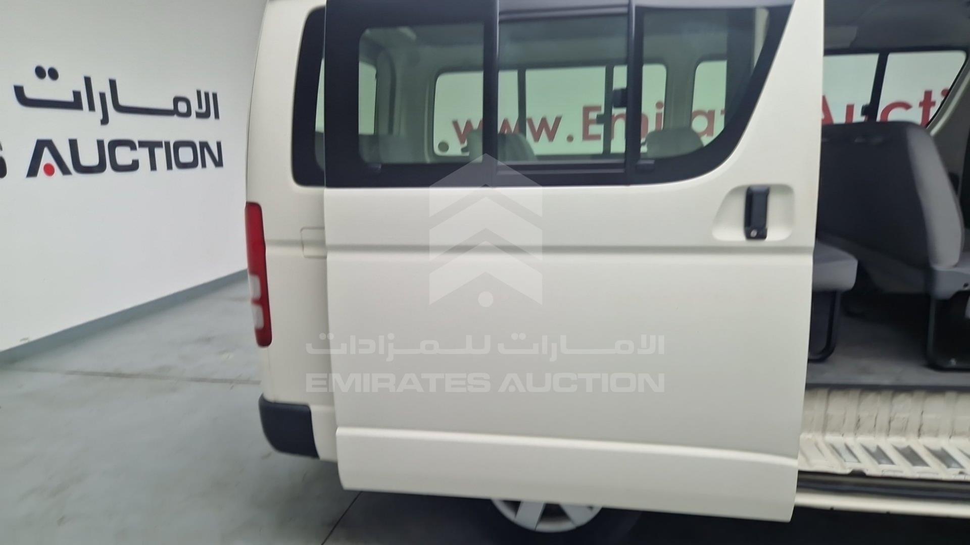 2008 TOYOTA HIACE VIN: JTGJX02P283001044