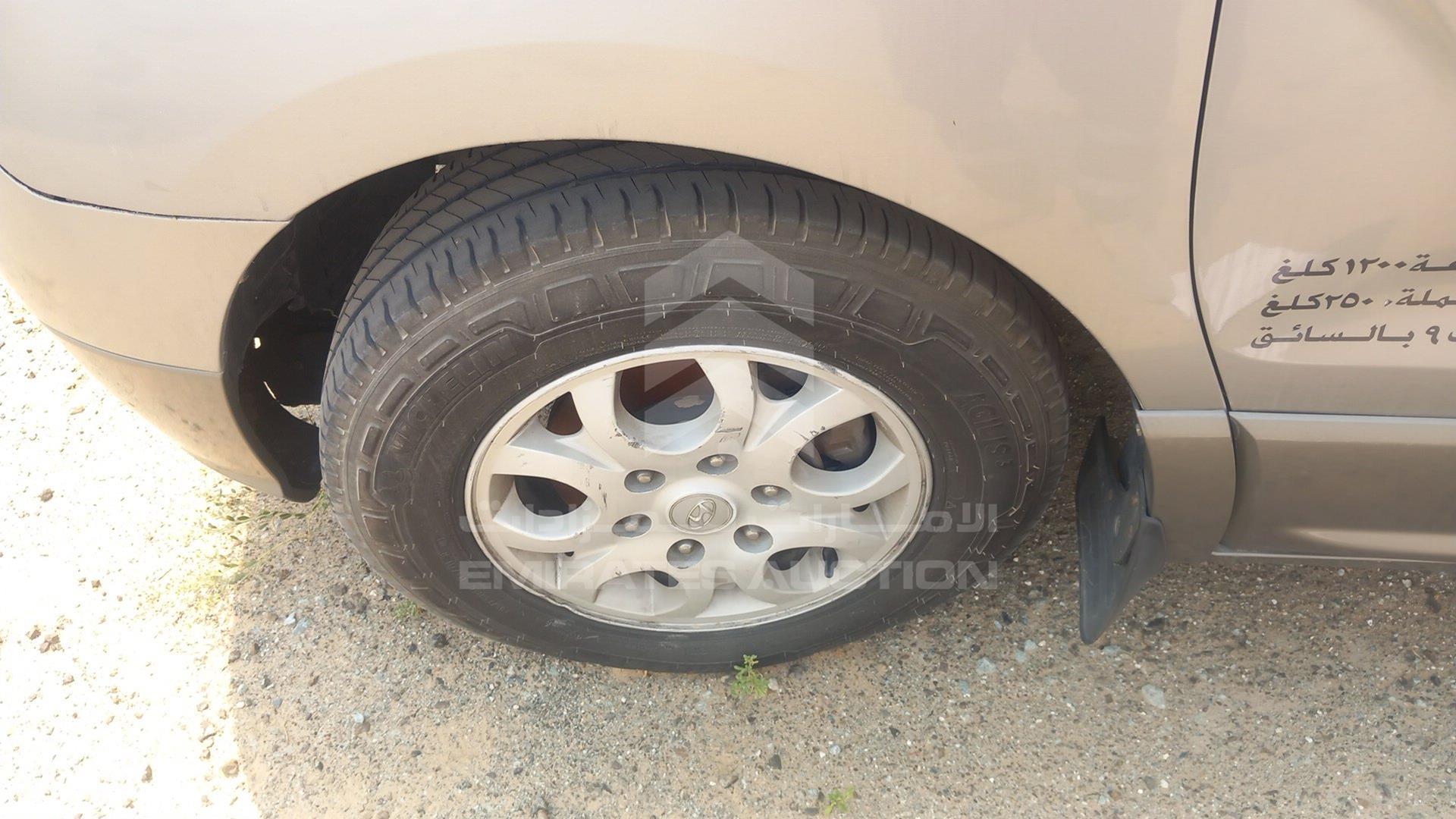 2012 HYUNDAI H1 VIN: KMHWH81R3CU337401