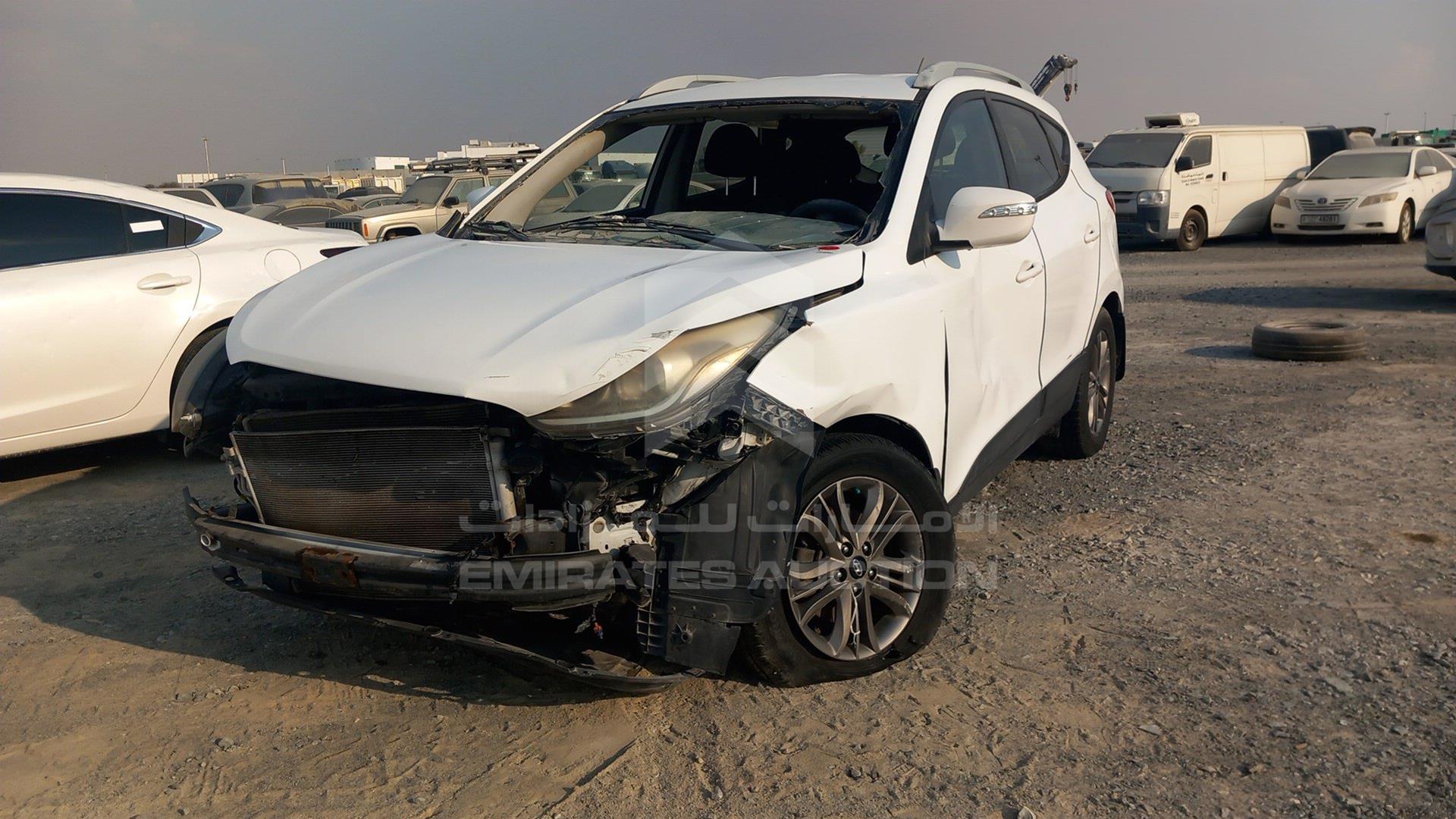 2014 HYUNDAI TUCSON VIN: KMHJT81E9EU828290
